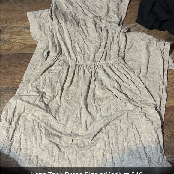 Random women’s Lot - Picture 2 of 16